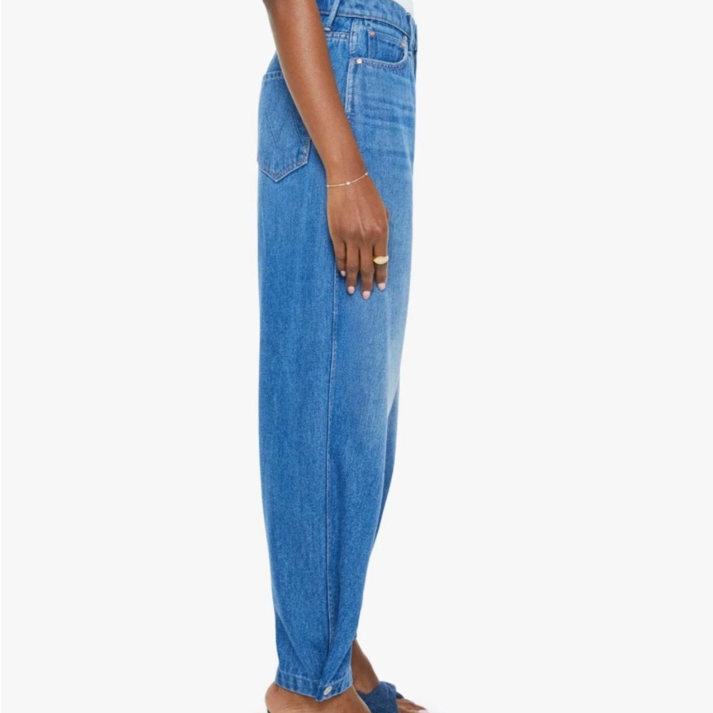MOTHER High-Rise Cropped Balloon Jeans in Medium Blue - Picture 2 of 16